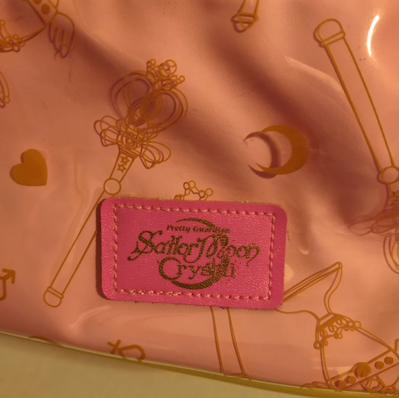 Pink Sailor Moon Makeup Bag - Picture 8 of 8